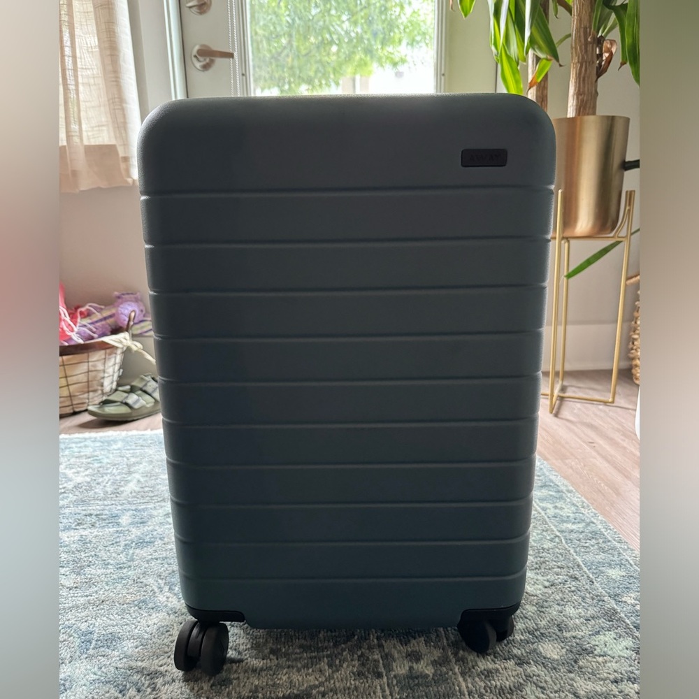Away The Bigger Carry On Suitcase in Coast Blue